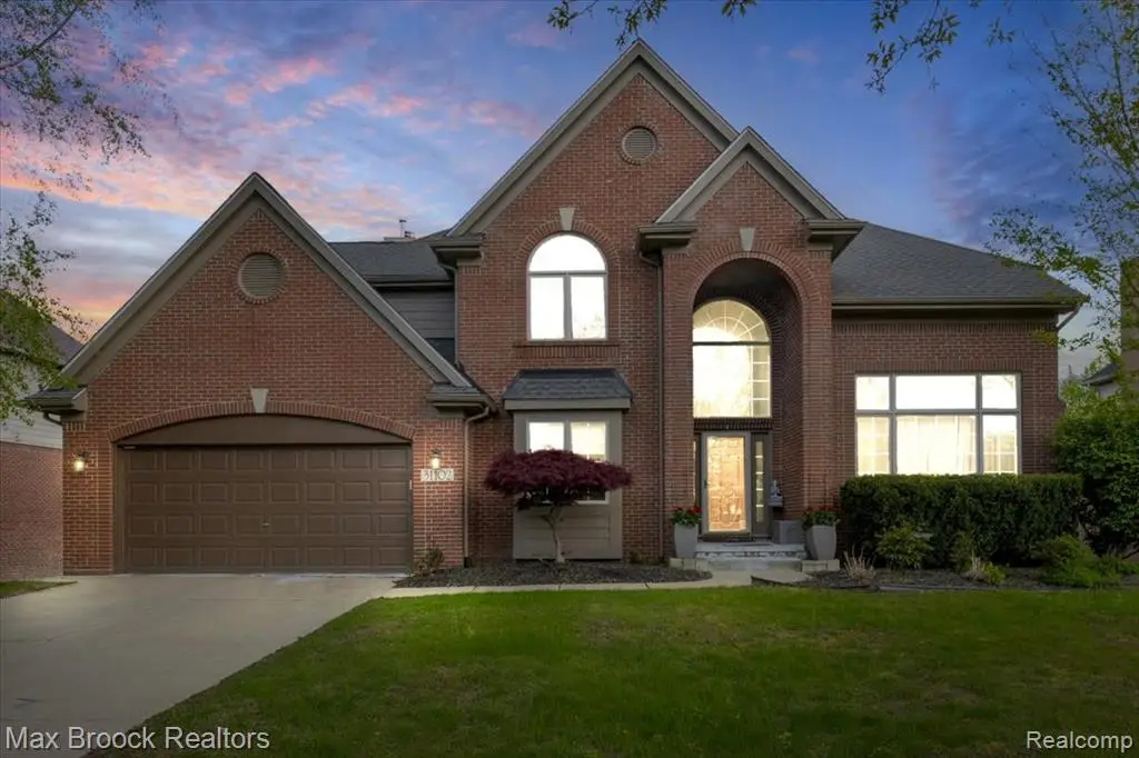 31102 Bancroft, Novi, MI 48377 - #1