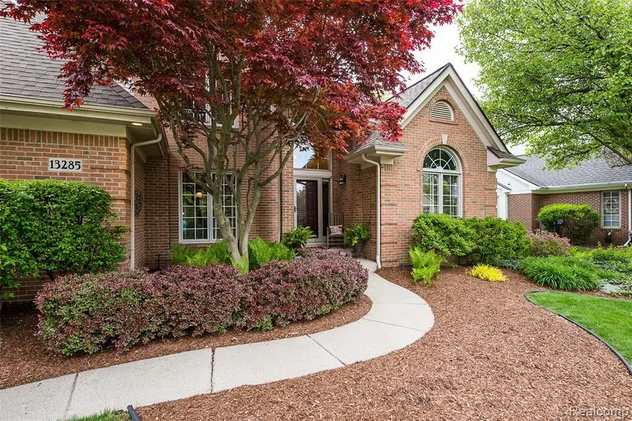 13285 Latheron, Plymouth, MI 48170 - #2