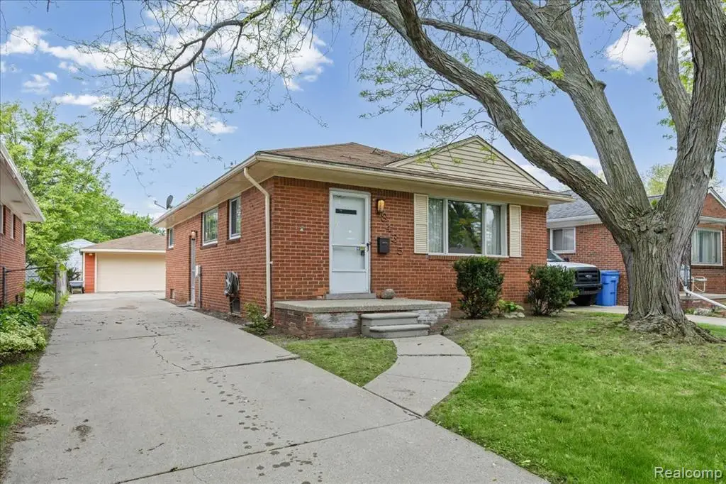 8435 Nightingale, Dearborn Heights, MI 48127 - #1