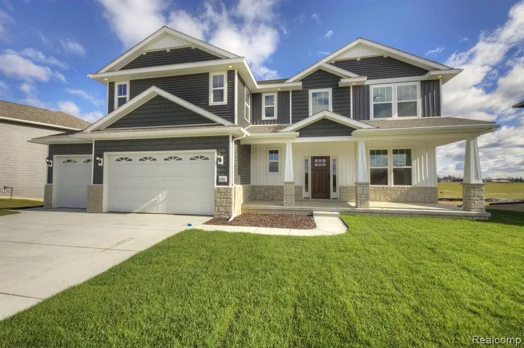 614 Round Rock, Howell, MI  - #1