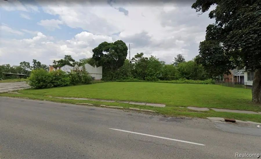 2134 Martin Luther King, Flint, MI 48503 - #3