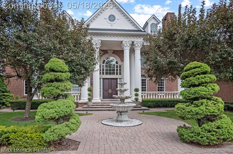 528 Barrington, Bloomfield Hills, MI 48304 - #3