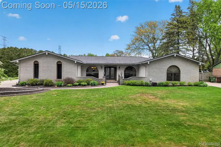 54524 Pocahontas, Shelby, MI 48315 - #2