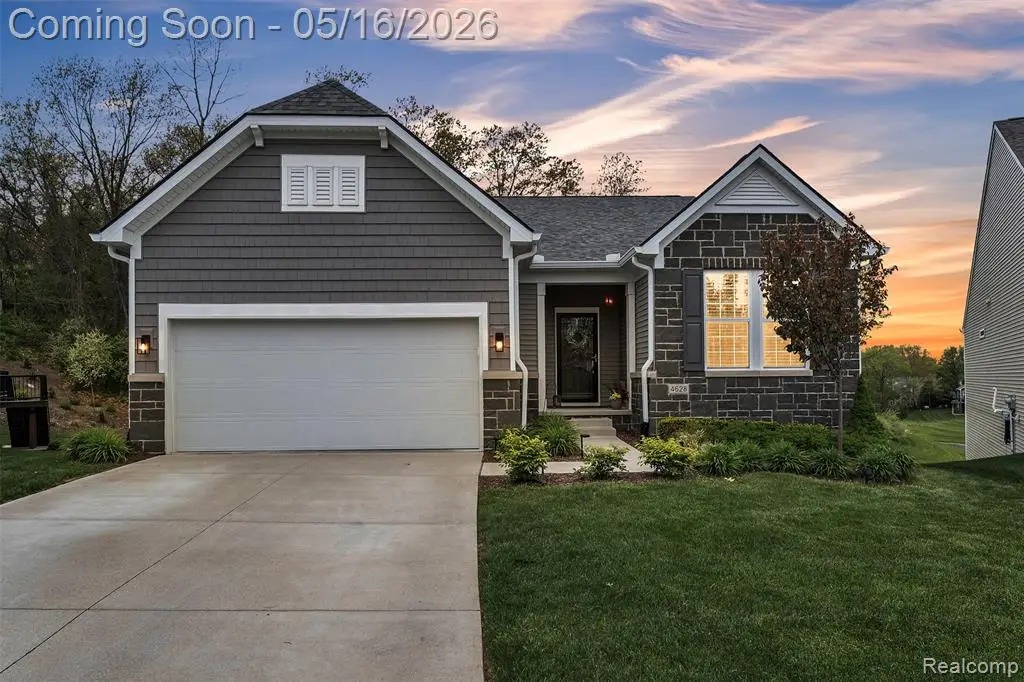 4628 Crestway, Brighton, MI 48116 - #1