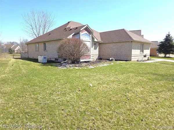 21966 Hunter, Taylor, MI 48180