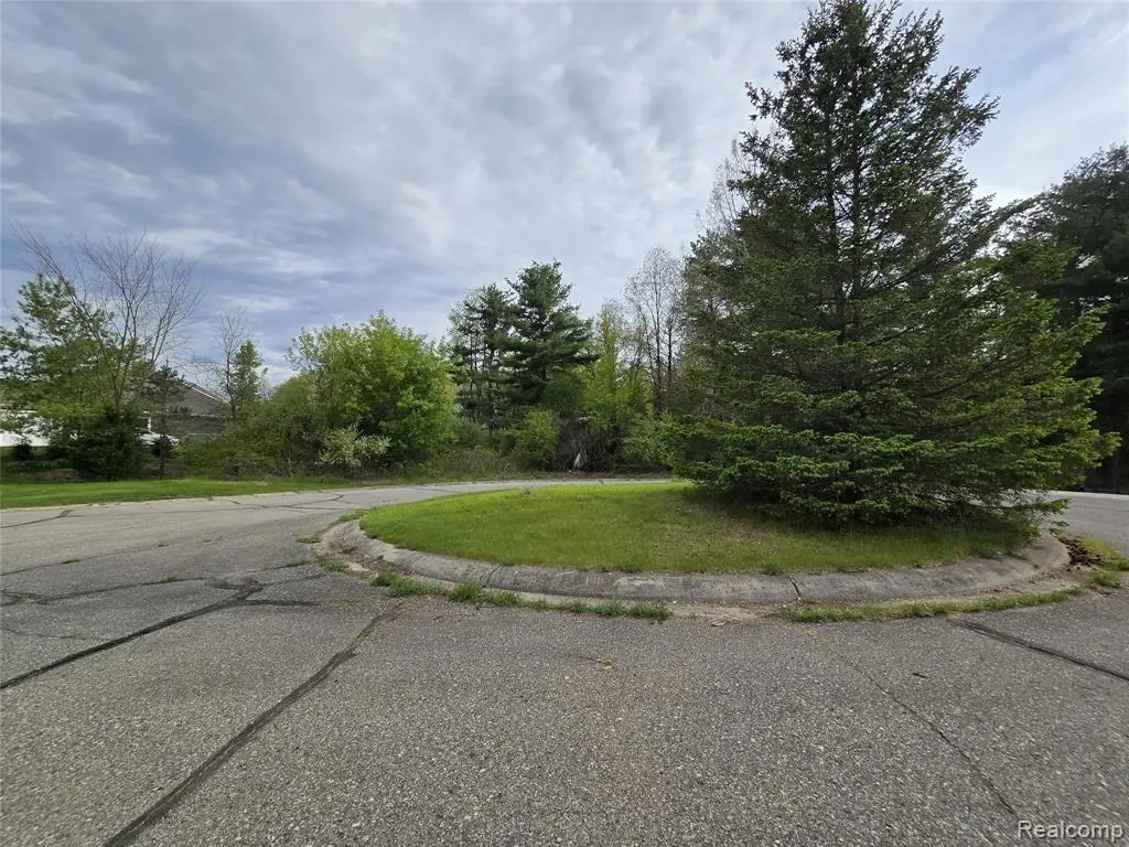 3831 Michael, White Lake, MI 48383 - #1