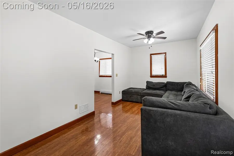 6383 Lapeer, Burton, MI 48509 - #3