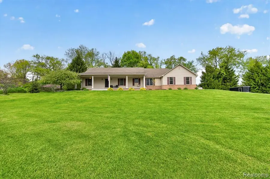 7659 Clyde, Fenton, MI 48430 - #2