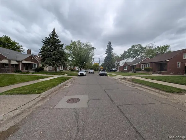 15329 Vaughan, Detroit, MI 48223