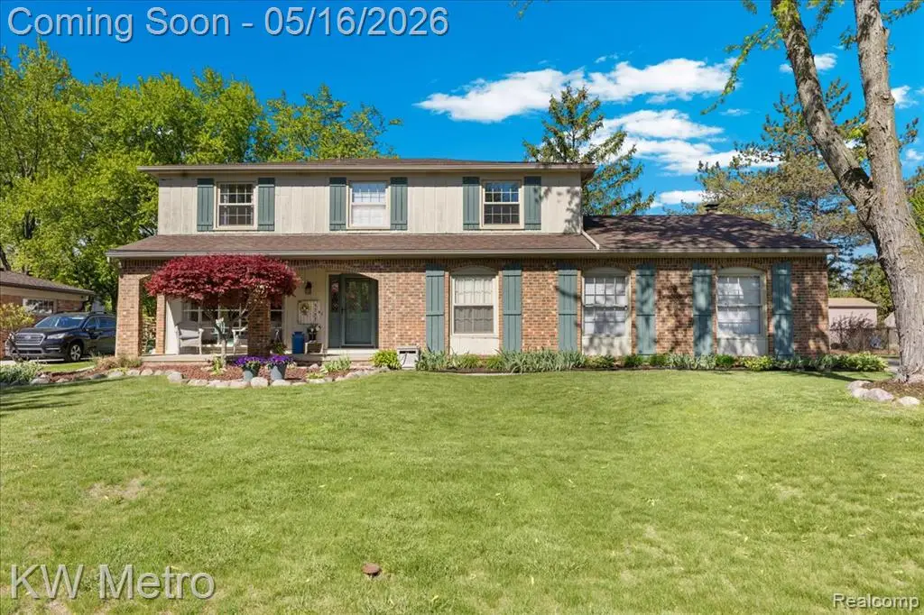 5757 Folkstone, Troy, MI 48085 - #1