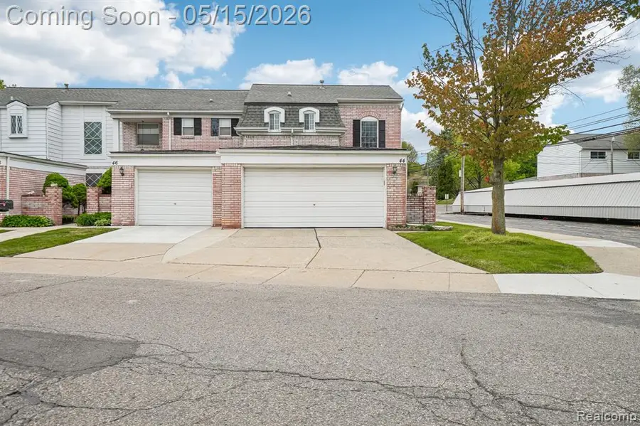 44 Stratford, Rochester Hills, MI 48309 - #2
