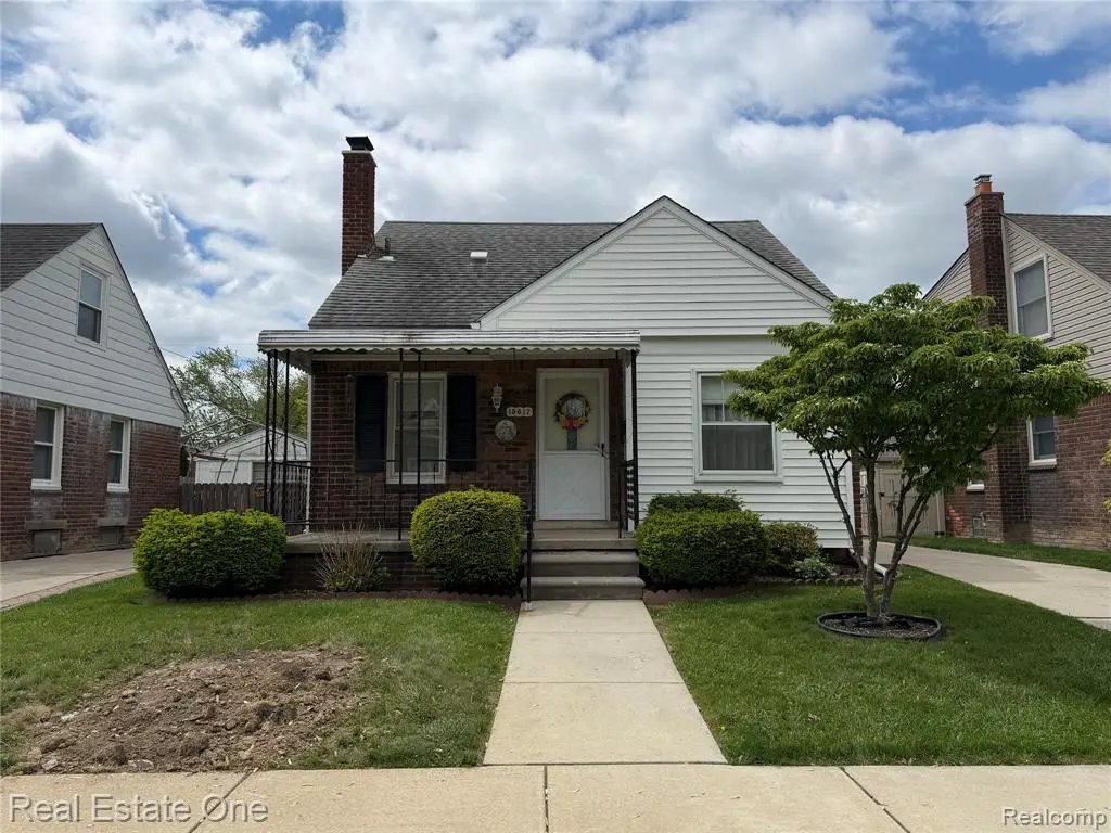 15617 Thomas, Allen Park, MI 48101 - #1