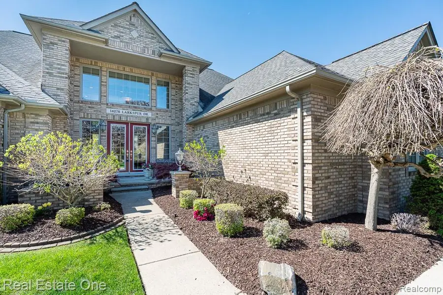 14278 Larkspur, Shelby, MI 48315 - #2