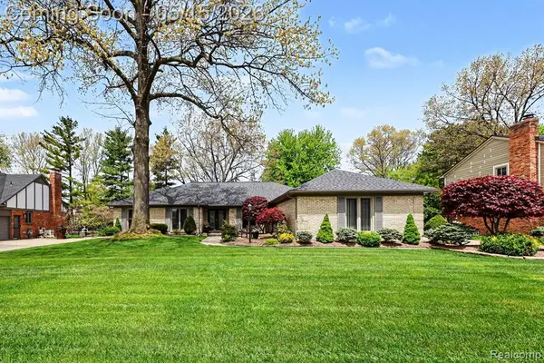 11921 Raintree, Utica, MI 48315