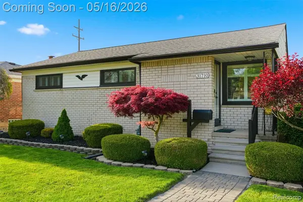 31710 Maplewood, Garden City, MI 48135