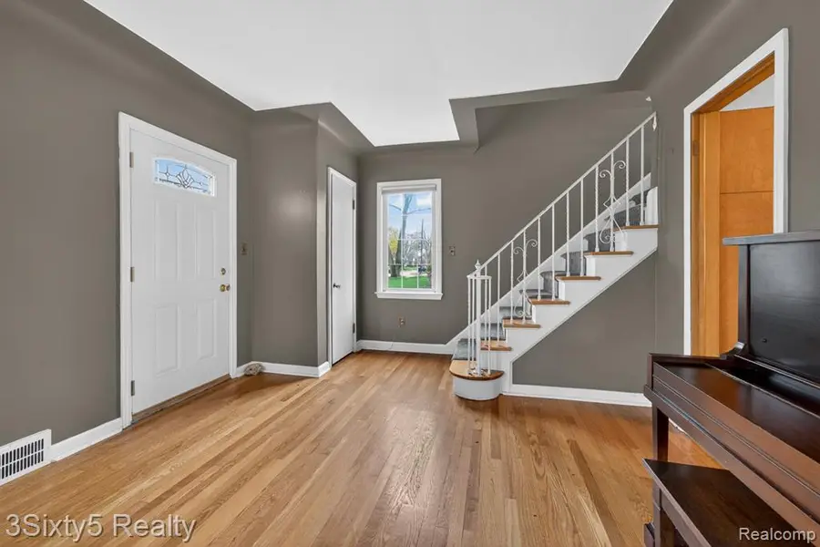 13164 Veronica, Southgate, MI 48195 - #3