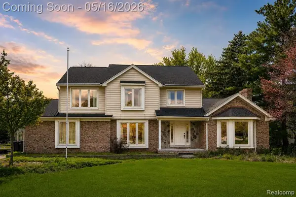 20007 Stamford, Livonia, MI 48152