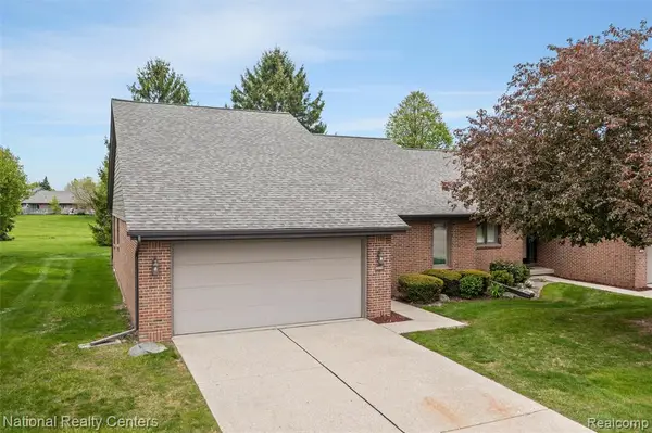16061 Meadows, Macomb, MI 48044