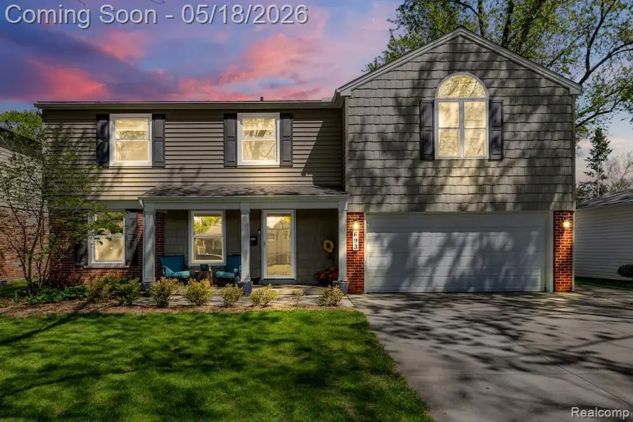 693 Langley, Clawson, MI 48017 - #2