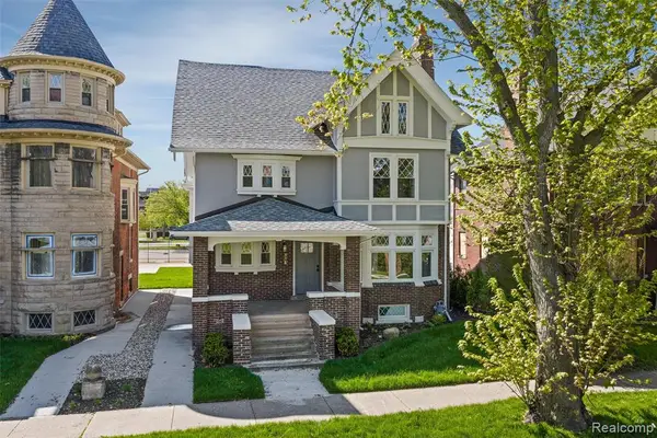 97 Delaware, Detroit, MI 48202