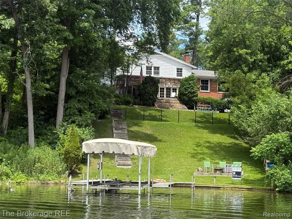 6311 Wellesley, Clarkston, MI 48346 - #1
