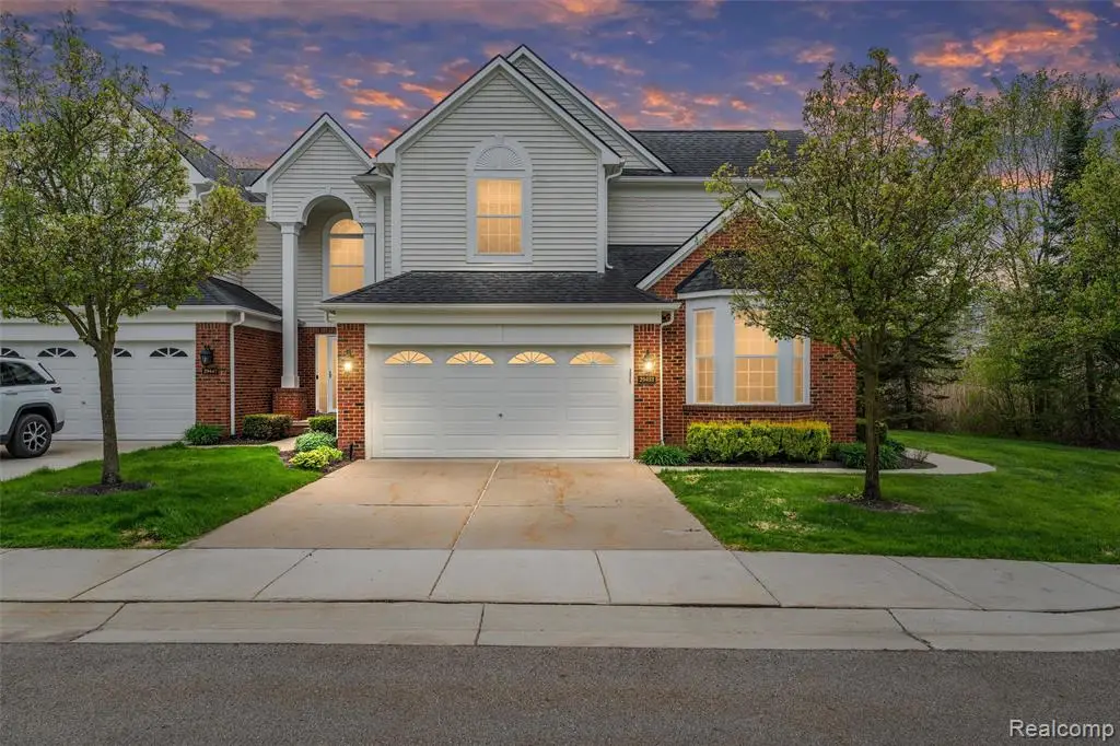 29451 Weston #120, Novi, MI 48377 - #1
