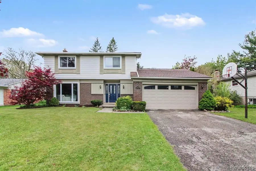 2964 Walmsley Circle, Lake Orion, MI 48360 - #2