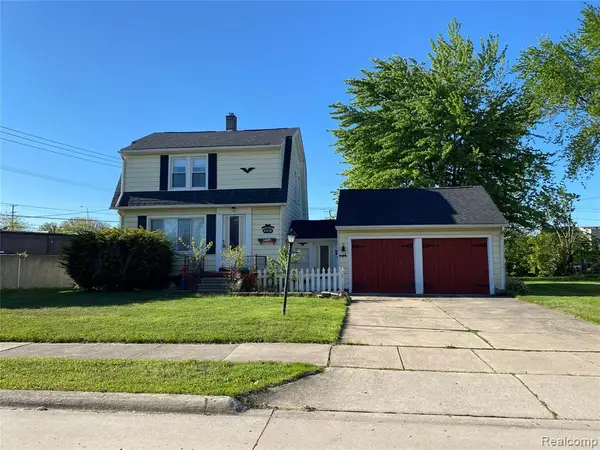 21258 Bon Heur, Saint Clair Shores, MI 48081