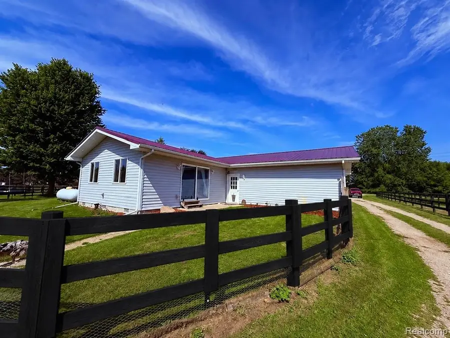 3120 Bruisee, Caro, MI 48723 - #2