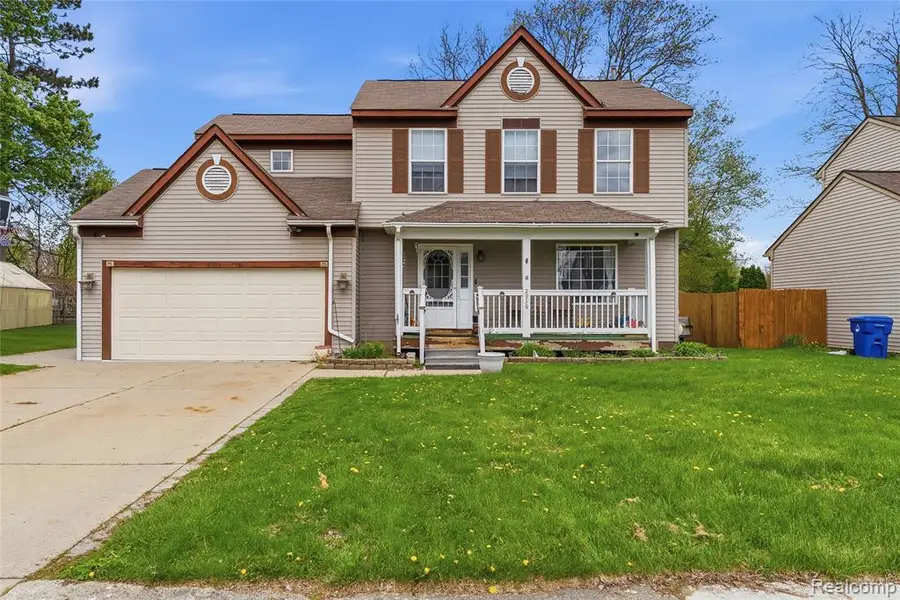 2916 Keeley, Waterford, MI 48328 - #3