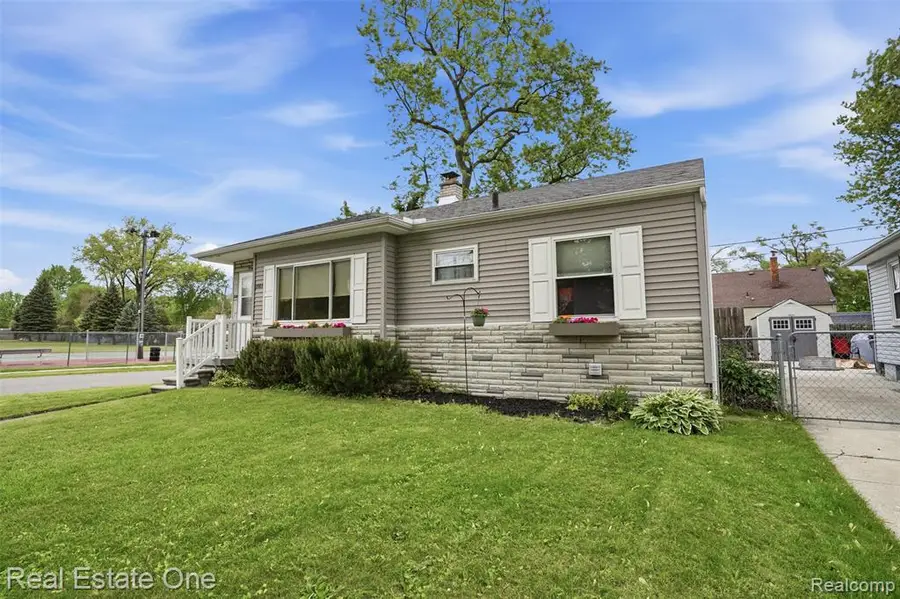 2003 Mapledale, Ferndale, MI 48220 - #2