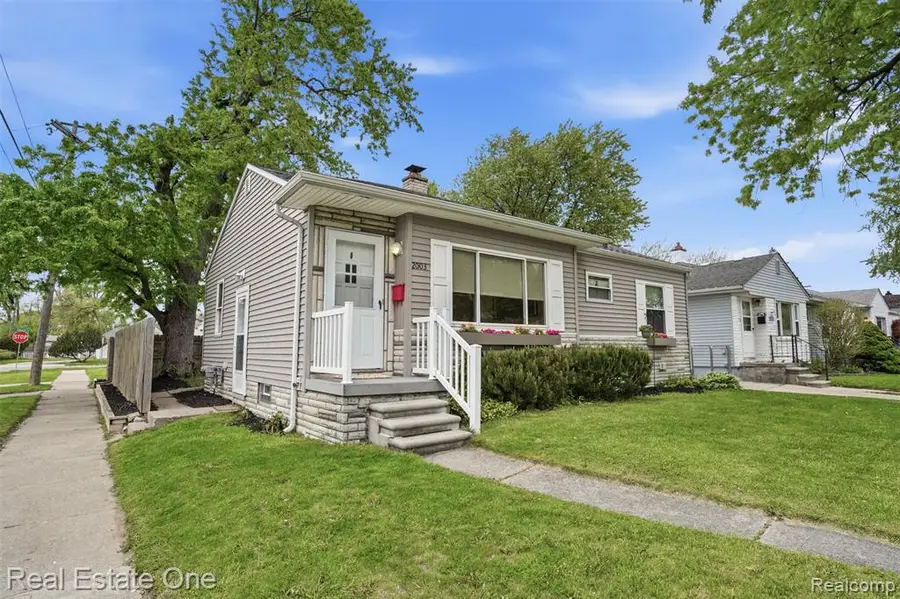2003 Mapledale, Ferndale, MI 48220 - #3