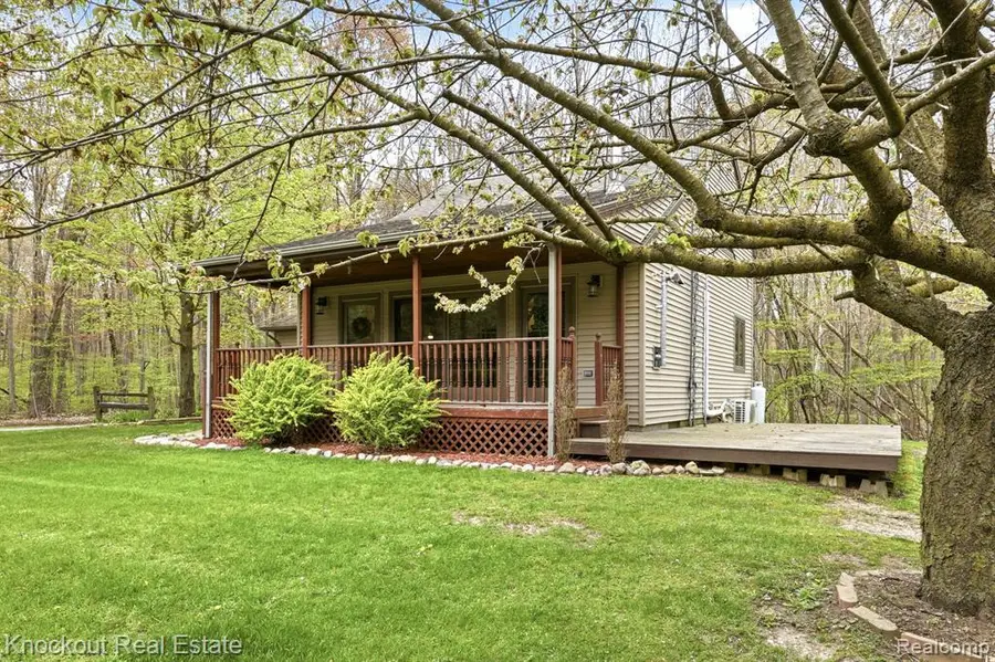 1608 S Pinnebog, Bad Axe, MI 48413 - #3
