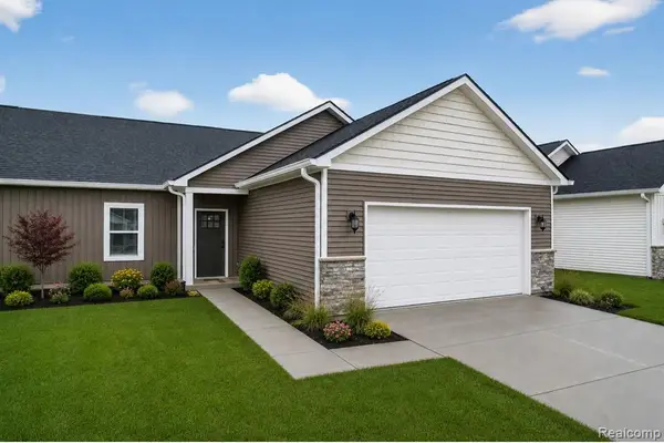 276 Percy, Howell, MI 48843