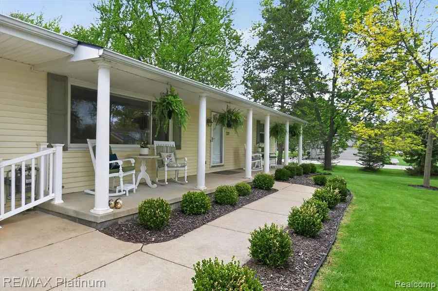 139 Edgemont, Howell, MI 48855 - #3