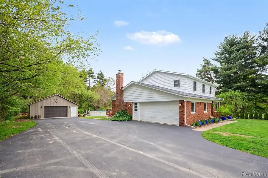 8909 Pippen, Romeo, MI 48065 - #2