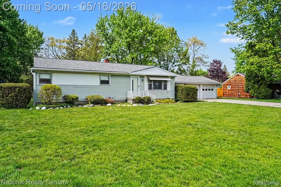 5850 Eldridge, Waterford, MI 48327 - #3