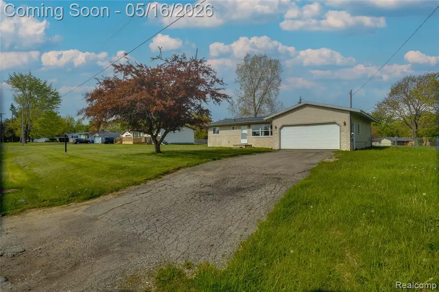 5410 Rushmore, Grand Blanc, MI 48439 - #3