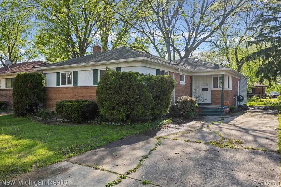 21901 Harding, Oak Park, MI 48237 - #2