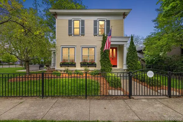 7 Buffalo, Clarkston, MI 48346