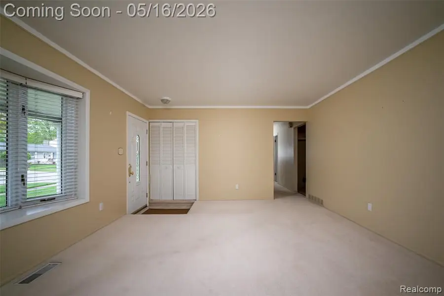 27188 Weddel, Brownstown, MI 48183 - #3