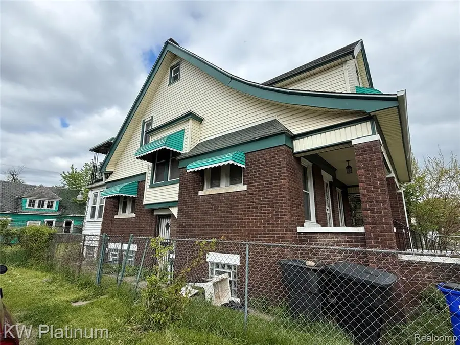 4235 Van Dyke, Detroit, MI 48214 - #2