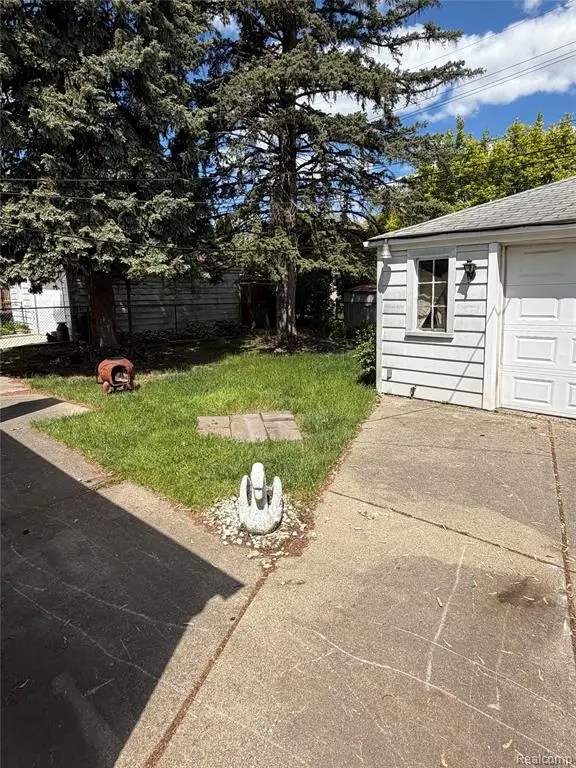 1716 Myron, Lincoln Park, MI 48146 - #3