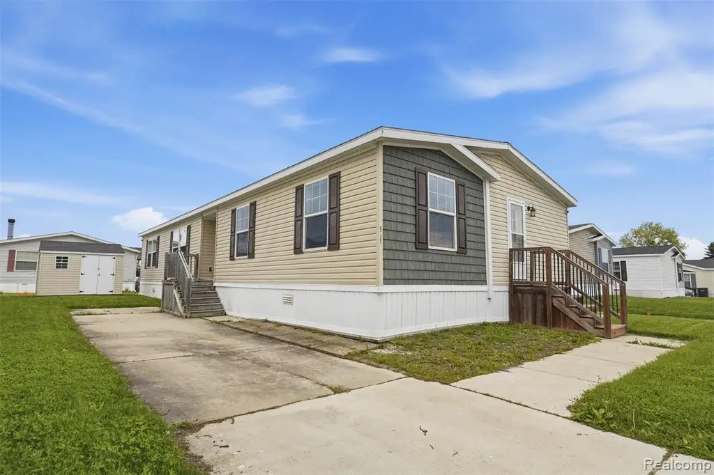 9725 Aspen, Ypsilanti, MI 48198 - #1