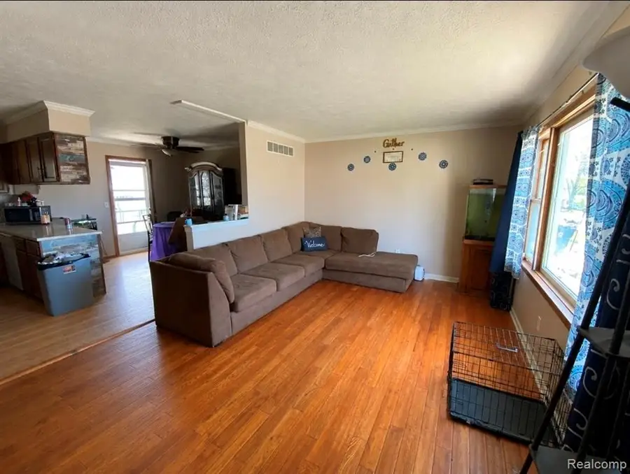 405 S East, Eaton Rapids, MI 48827 - #3