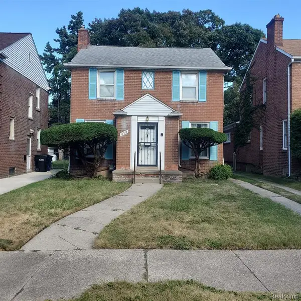 18918 Hartwell, Detroit, MI 48235