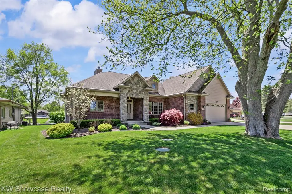 3348 Kingsway, Highland, MI 48356 - #1