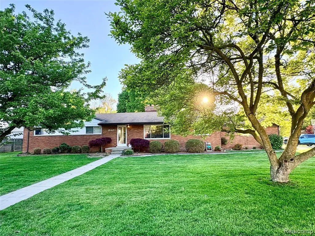 21420 Salisbury, Grosse Ile, MI 48138 - #1