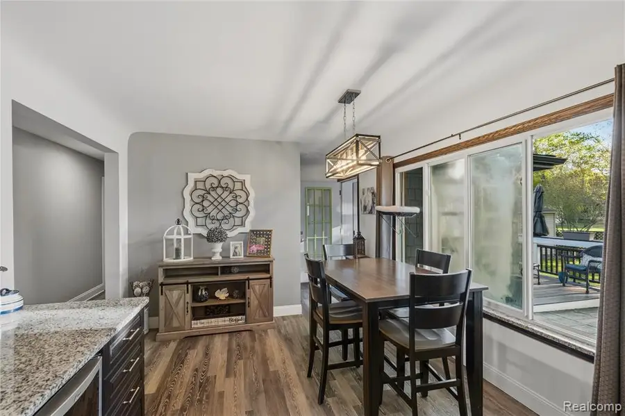21420 Salisbury, Grosse Ile, MI 48138 - #3