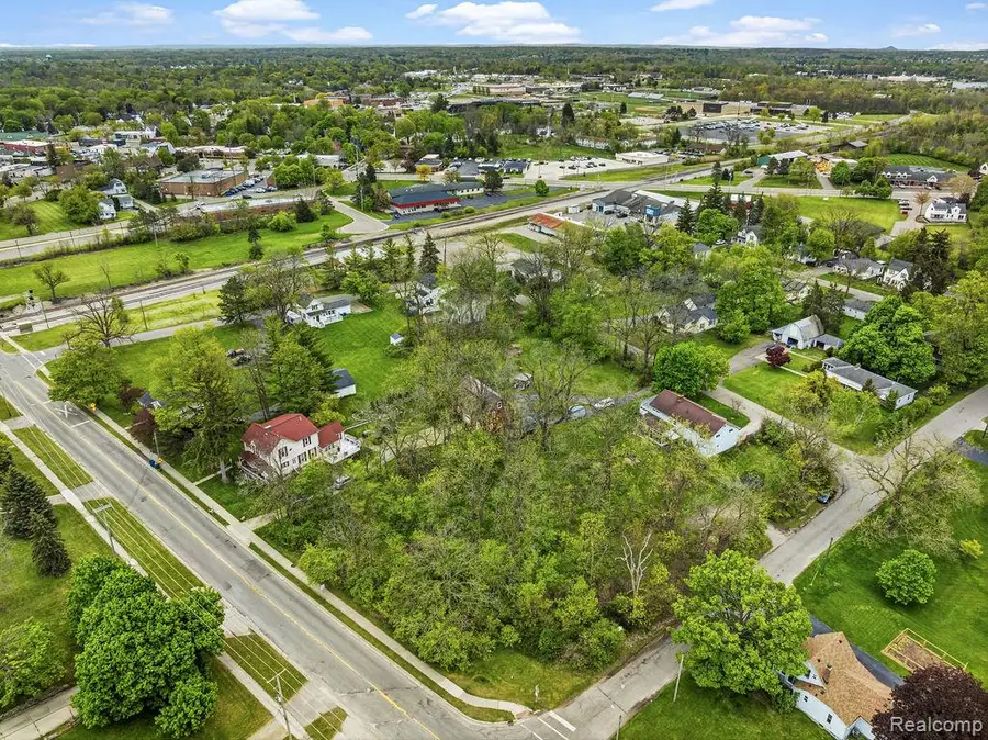 329 Reid Road, Grand Blanc, MI 48439 - #3